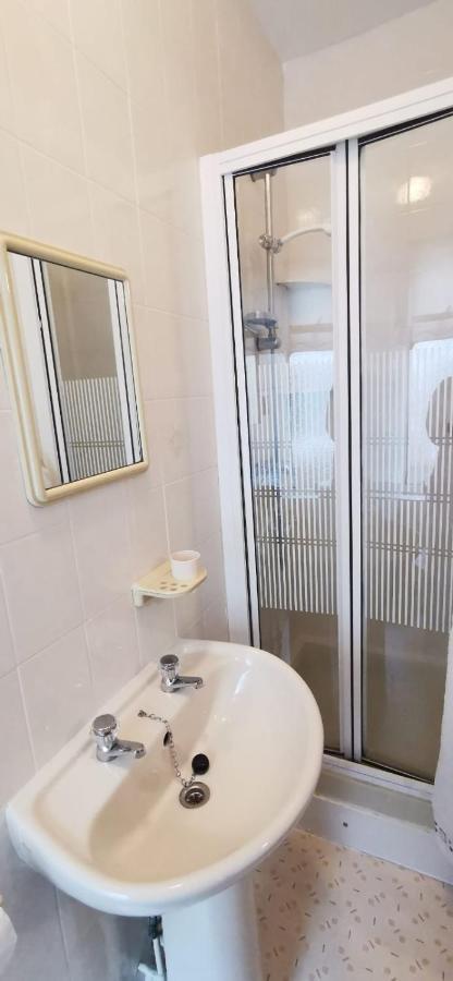 Dunromin Hotel Blackpool Buitenkant foto